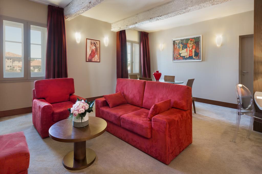 Abbaye Des Capucins Spa & Resort Монтобан Номер фото